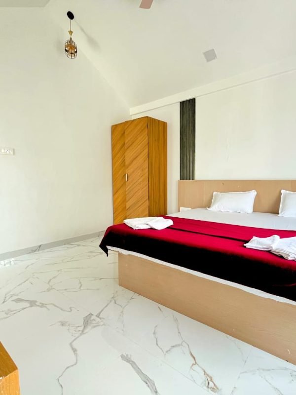 01c93fb9-cb7f-47b5-a8c6-9feaabecb9ab (1)