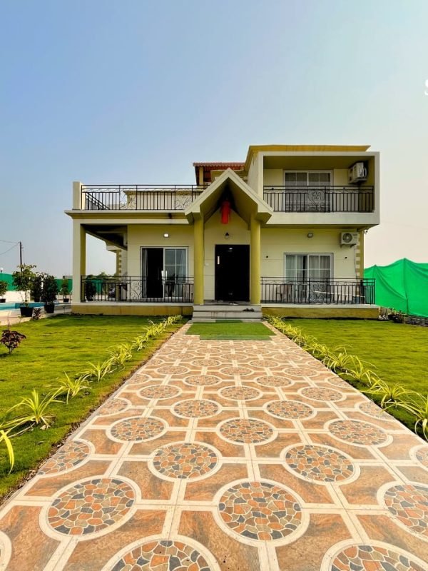 WhatsApp Image 2025-11-01 at 4.49.37 PM (2)