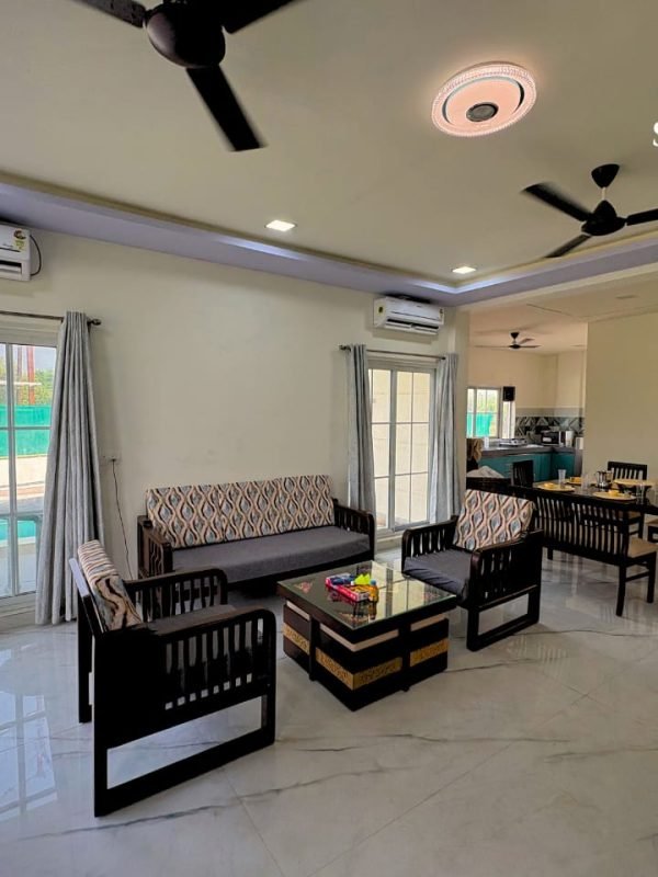 WhatsApp Image 2025-11-01 at 4.49.45 PM