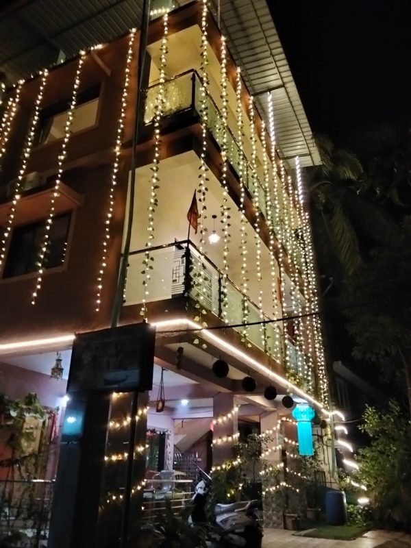 e8ab9aff-ad75-4f91-9a1a-394b59fa9d7a